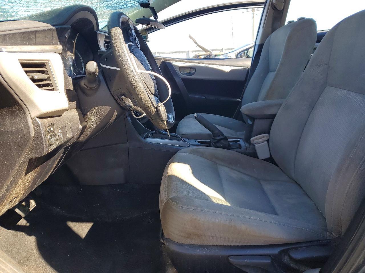 2015 TOYOTA COROLLA