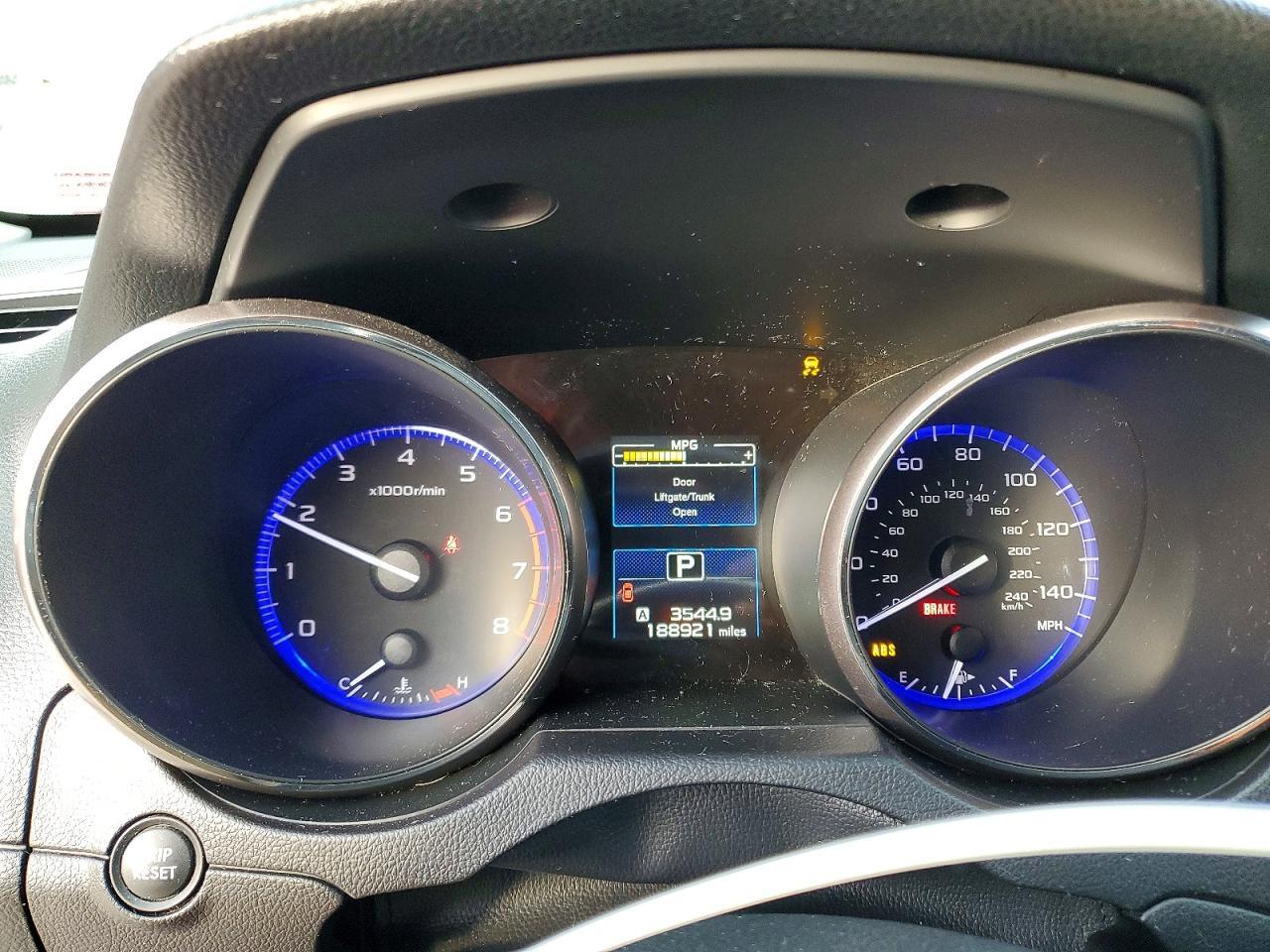 2015 SUBARU Outback