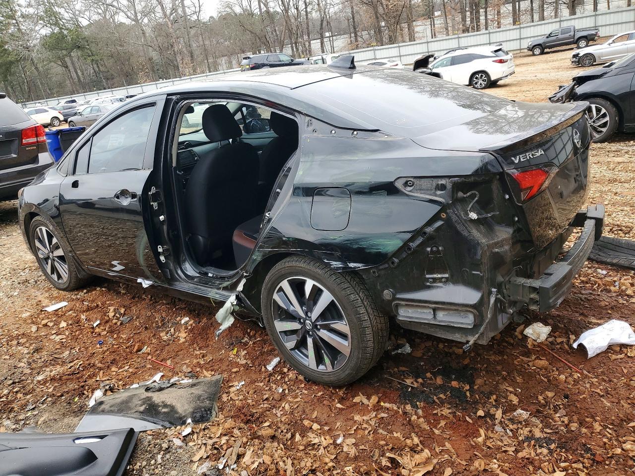 2020 NISSAN VERSA