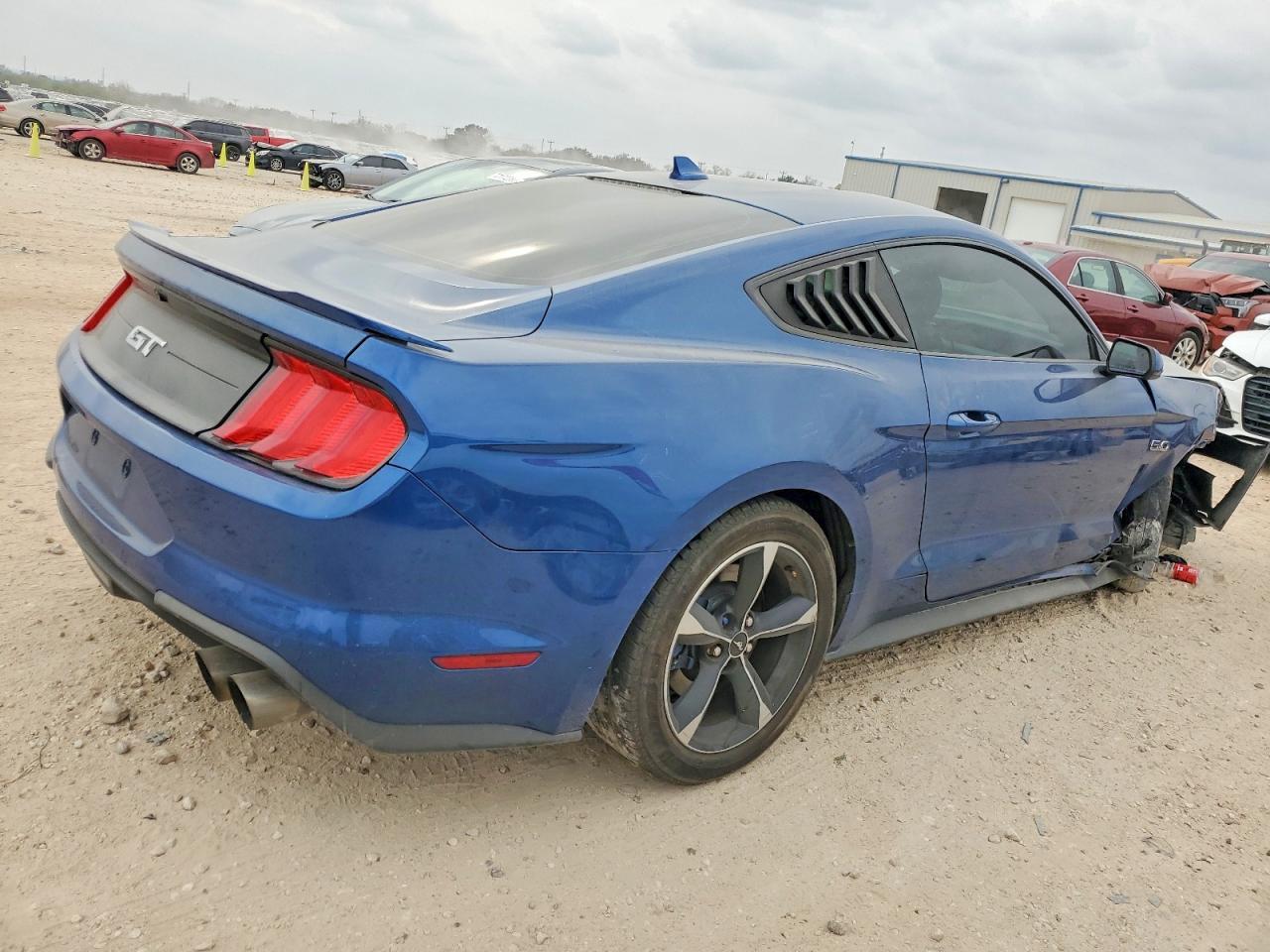 2022 FORD MUSTANG
