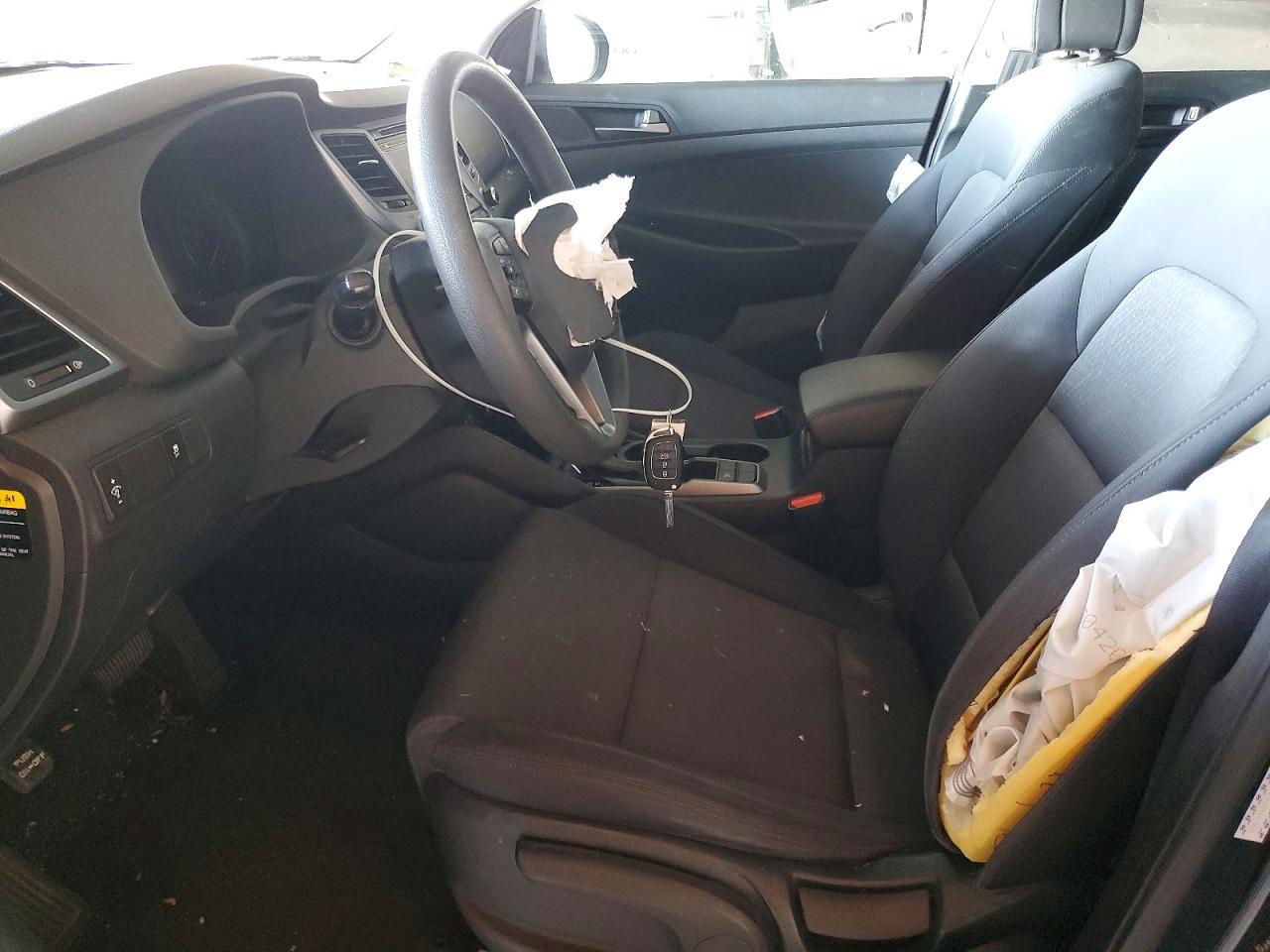 2017 HYUNDAI TUCSON