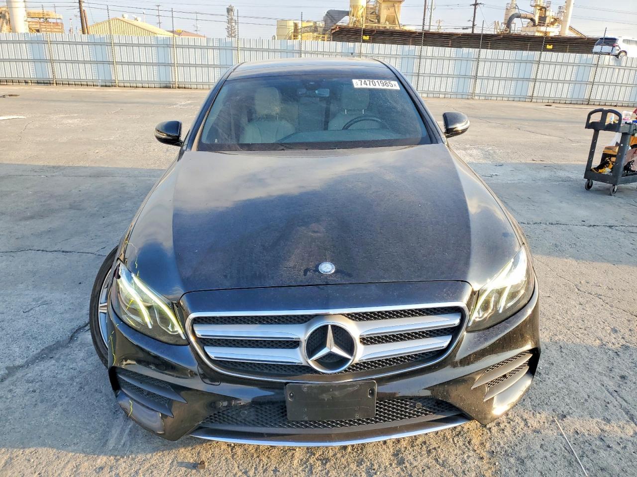 2017 MERCEDES-BENZ E-Class