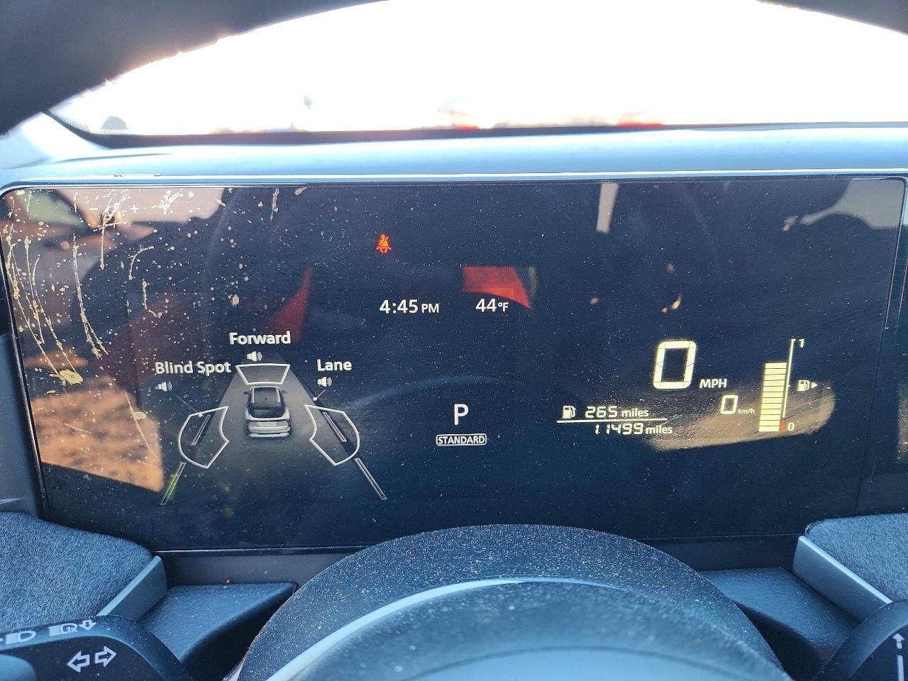 2025 NISSAN KICKS