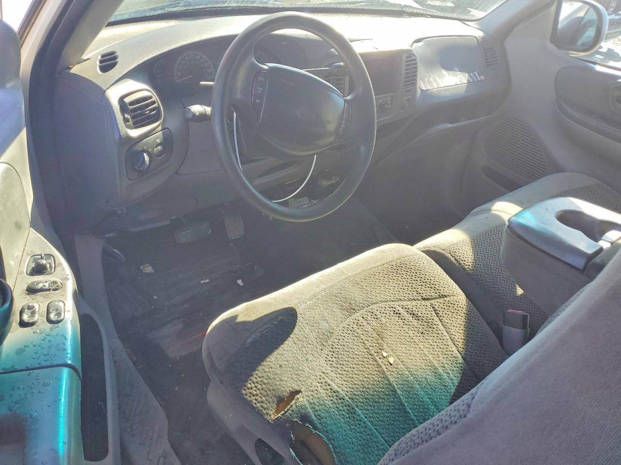 1999 FORD F-150