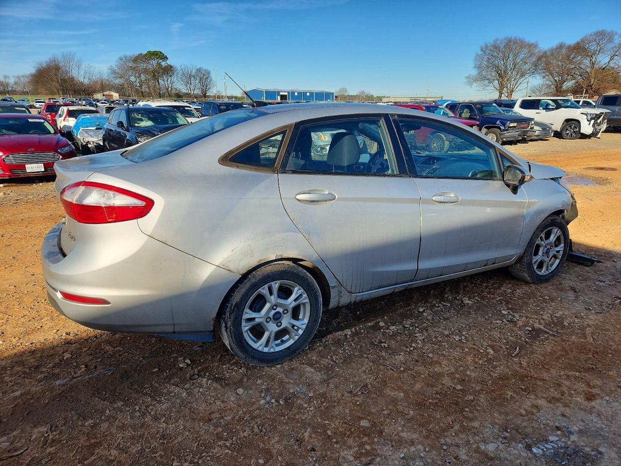2015 FORD Fiesta
