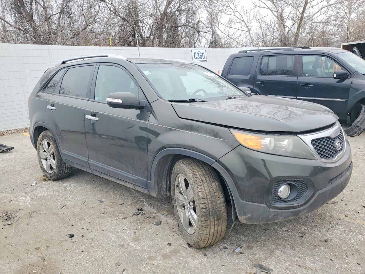 2012 KIA SORENTO