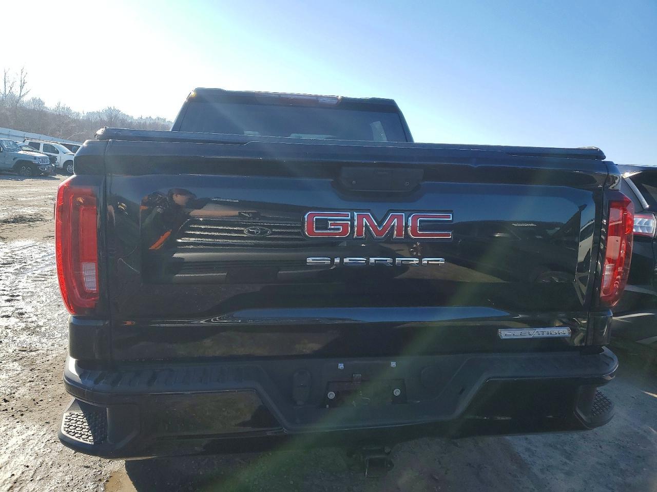 2021 GMC Sierra