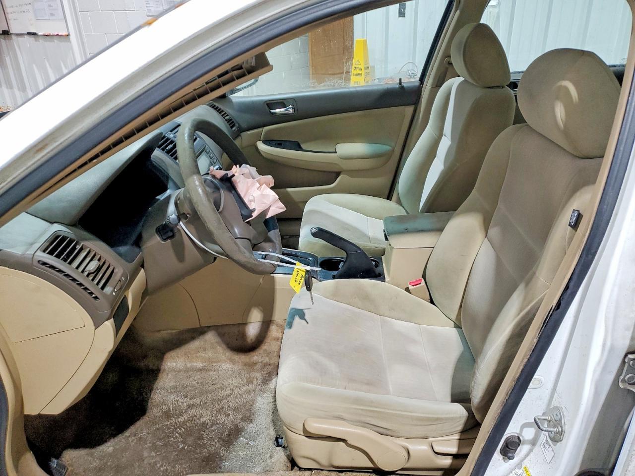 2004 HONDA ACCORD