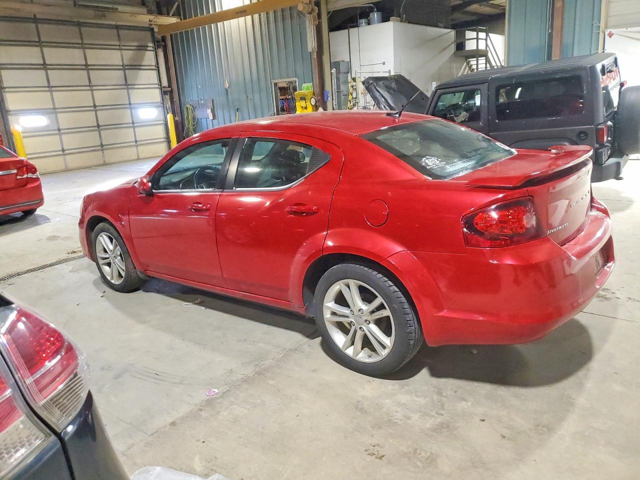 2012 DODGE Avenger