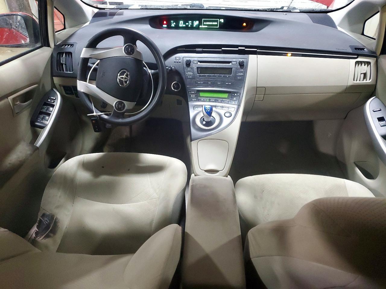 2011 TOYOTA PRIUS