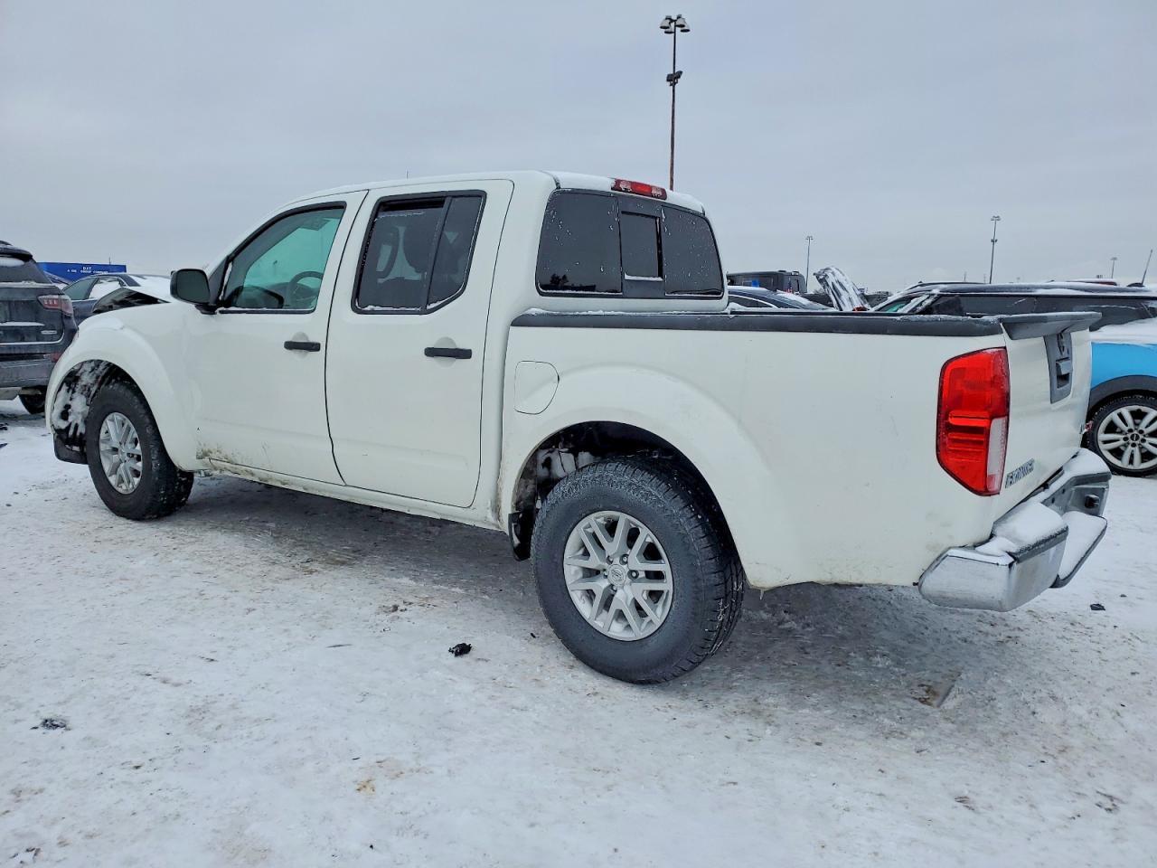 2017 NISSAN Frontier