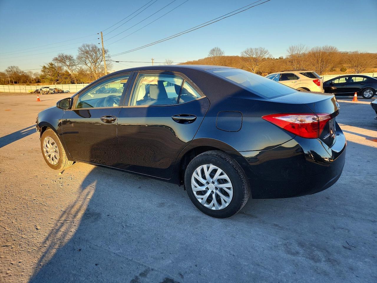 2018 TOYOTA COROLLA