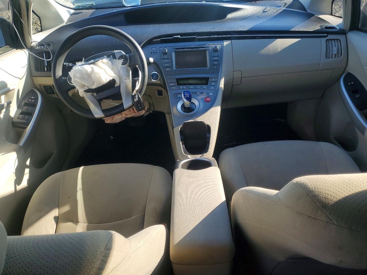 2014 TOYOTA PRIUS