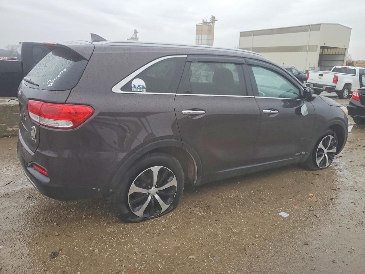 2017 KIA SORENTO