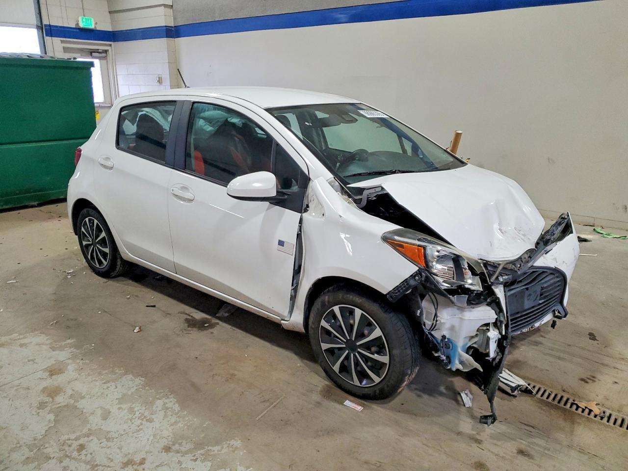 2017 TOYOTA YARIS