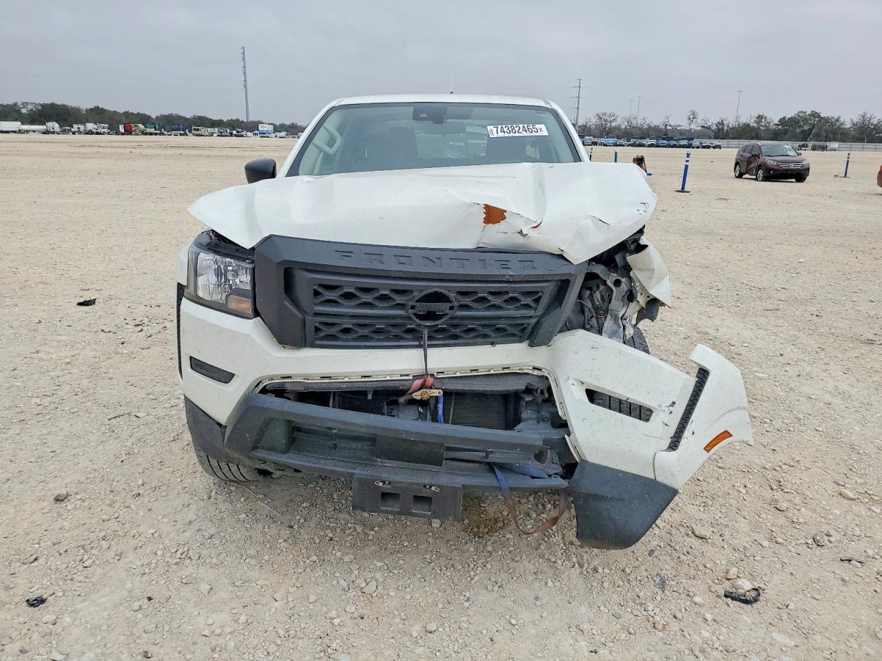 2022 NISSAN Frontier
