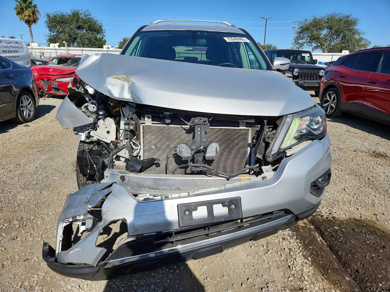 2017 NISSAN PATHFINDER