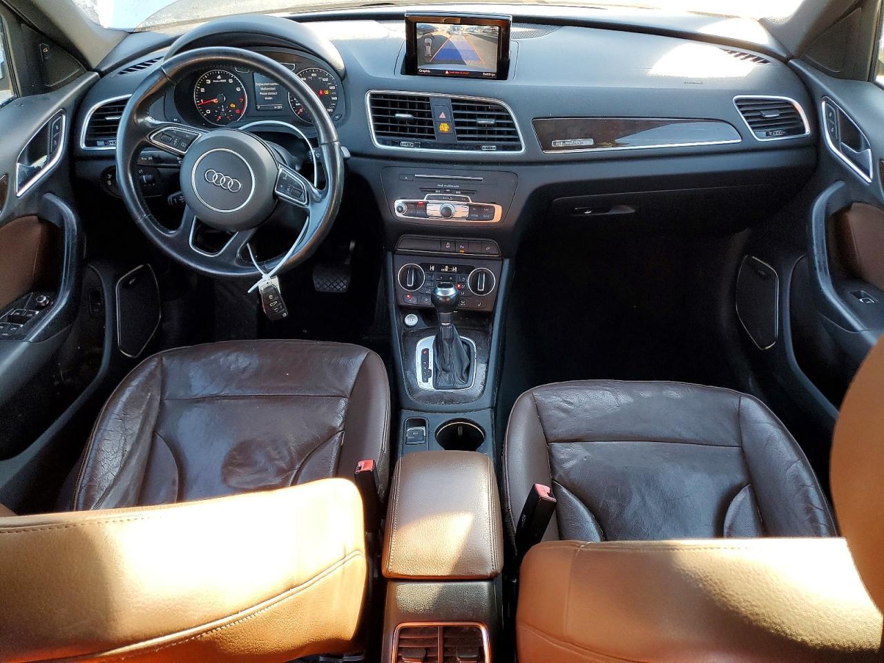 2016 AUDI Q3