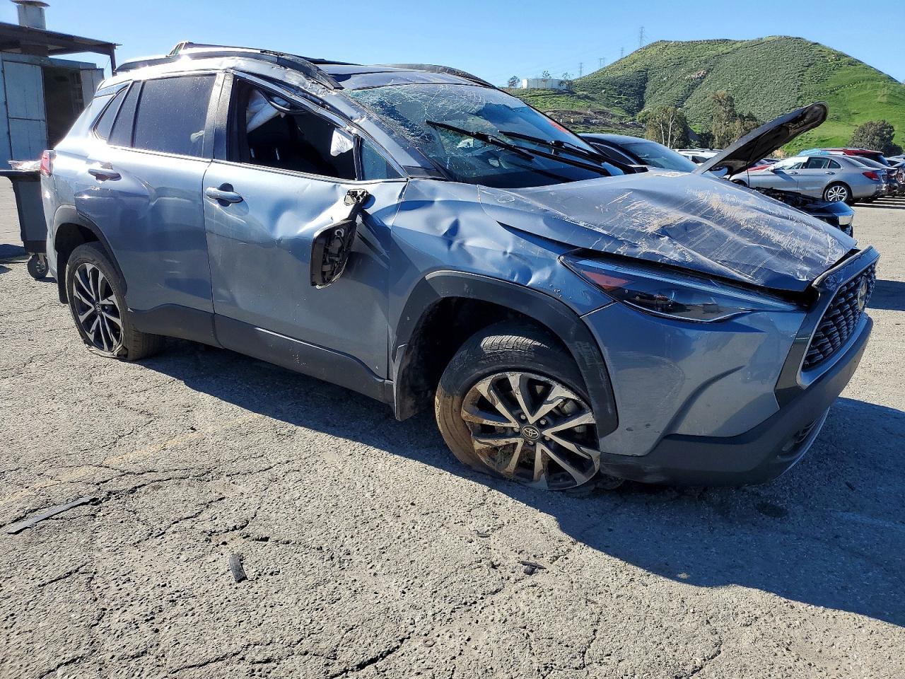 2022 TOYOTA Corolla Cross