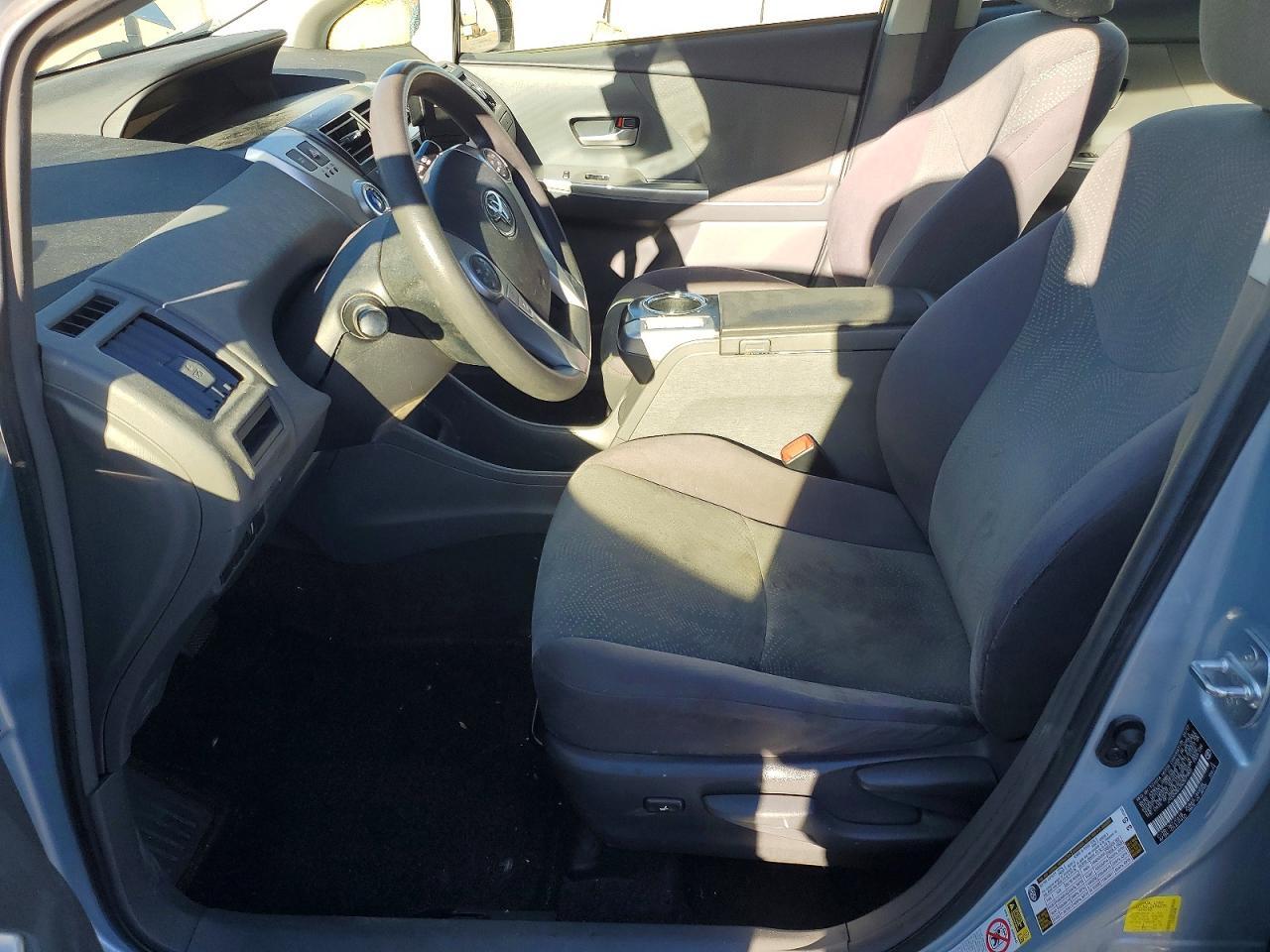 2012 TOYOTA PRIUS V