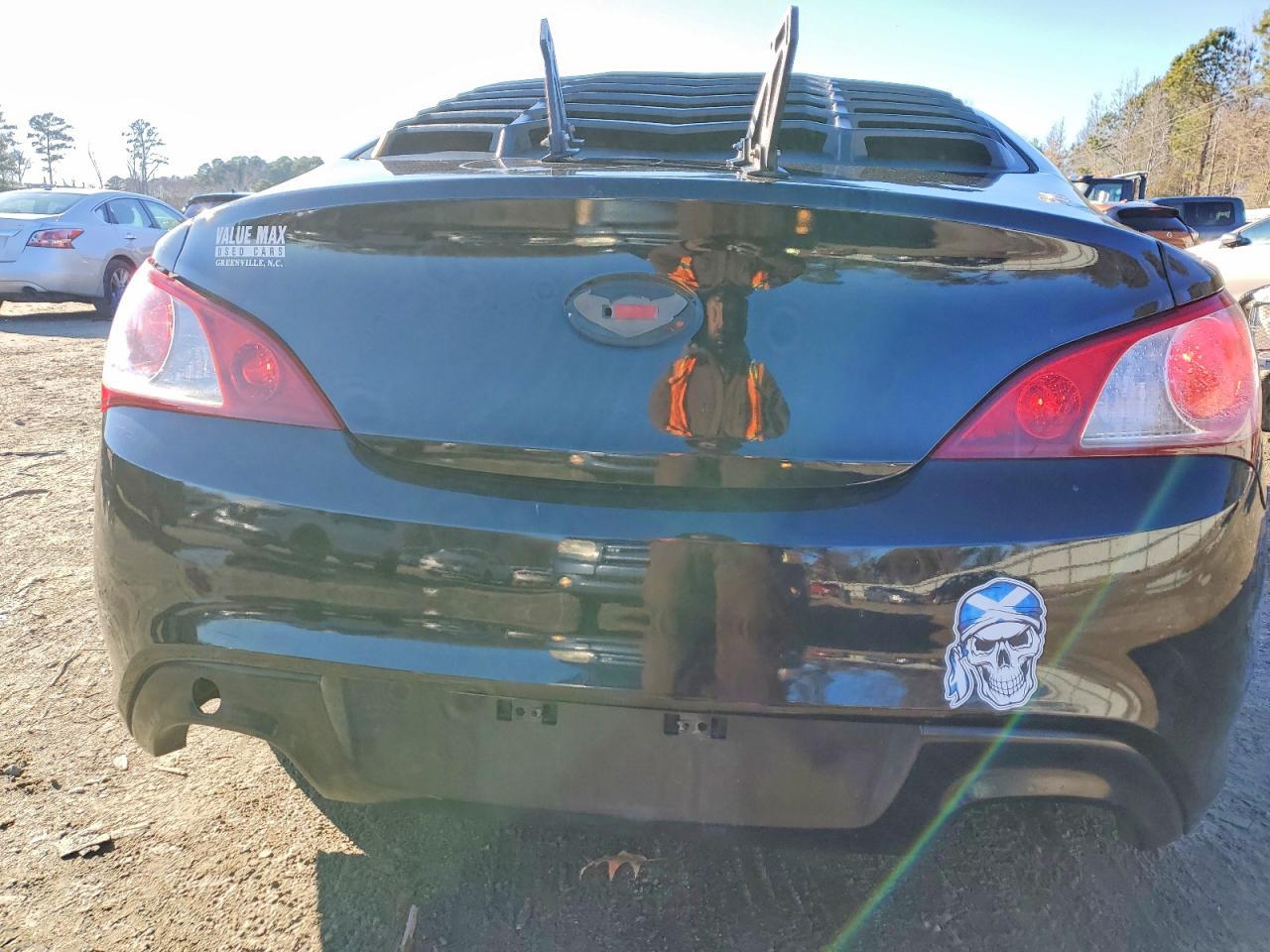 2012 HYUNDAI GENESIS