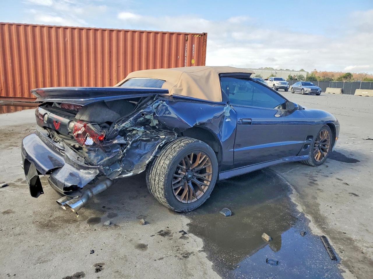 2001 PONTIAC Firebird