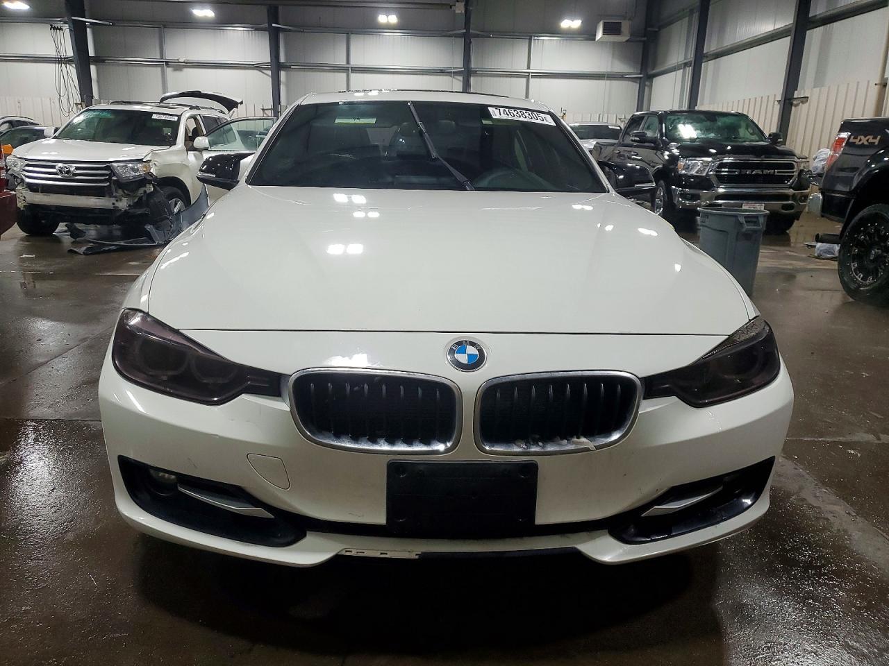 2013 BMW 3 SERIES