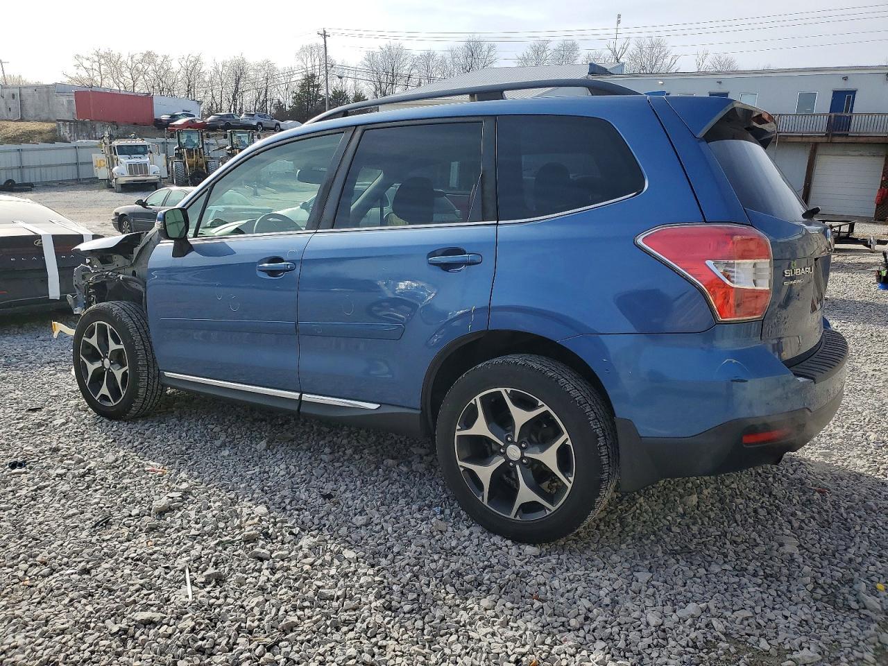 2016 SUBARU FORESTER