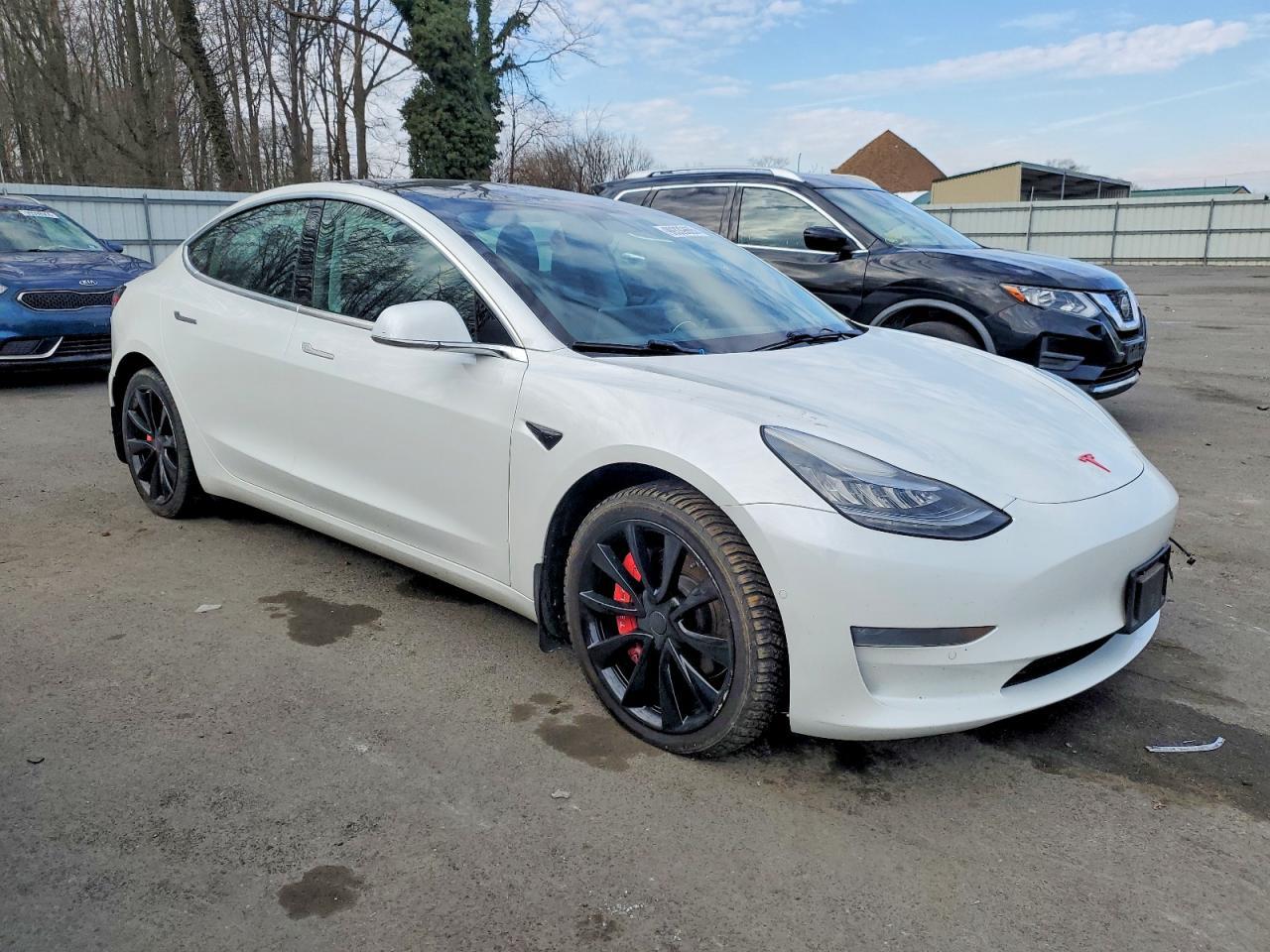 2019 TESLA MODEL 3