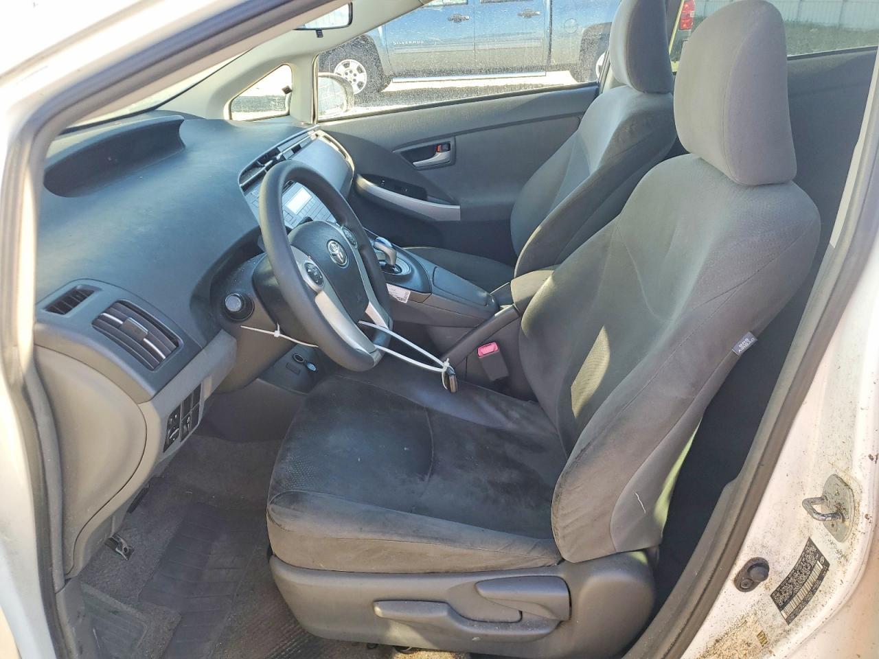 2010 TOYOTA PRIUS