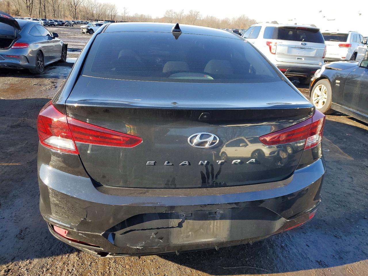 2019 HYUNDAI ELANTRA