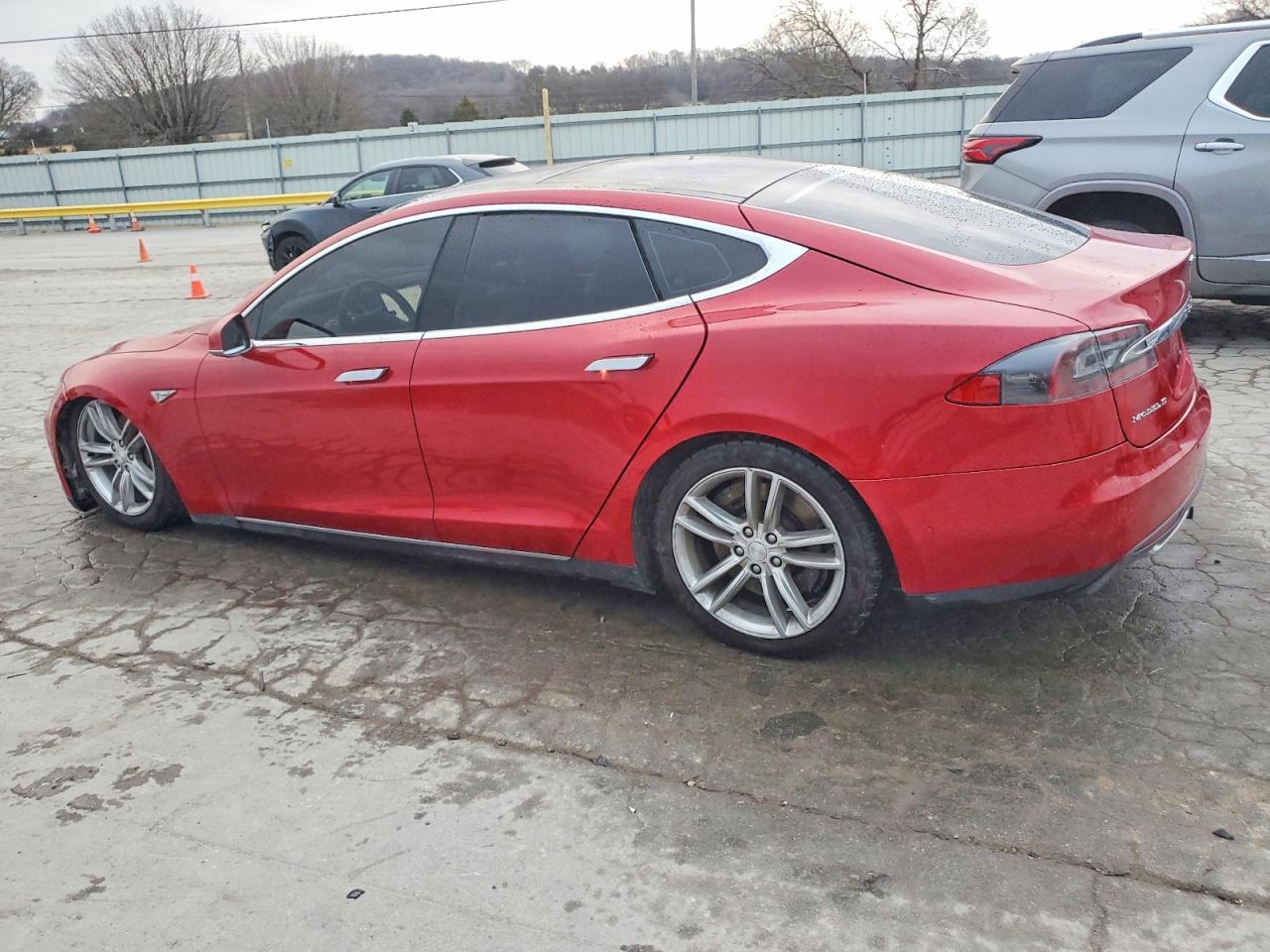 2015 TESLA MODEL S