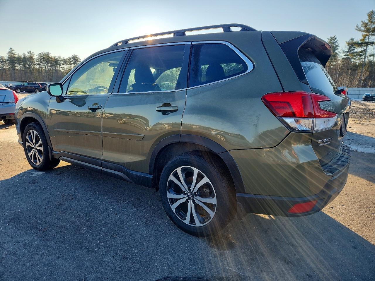 2023 SUBARU FORESTER