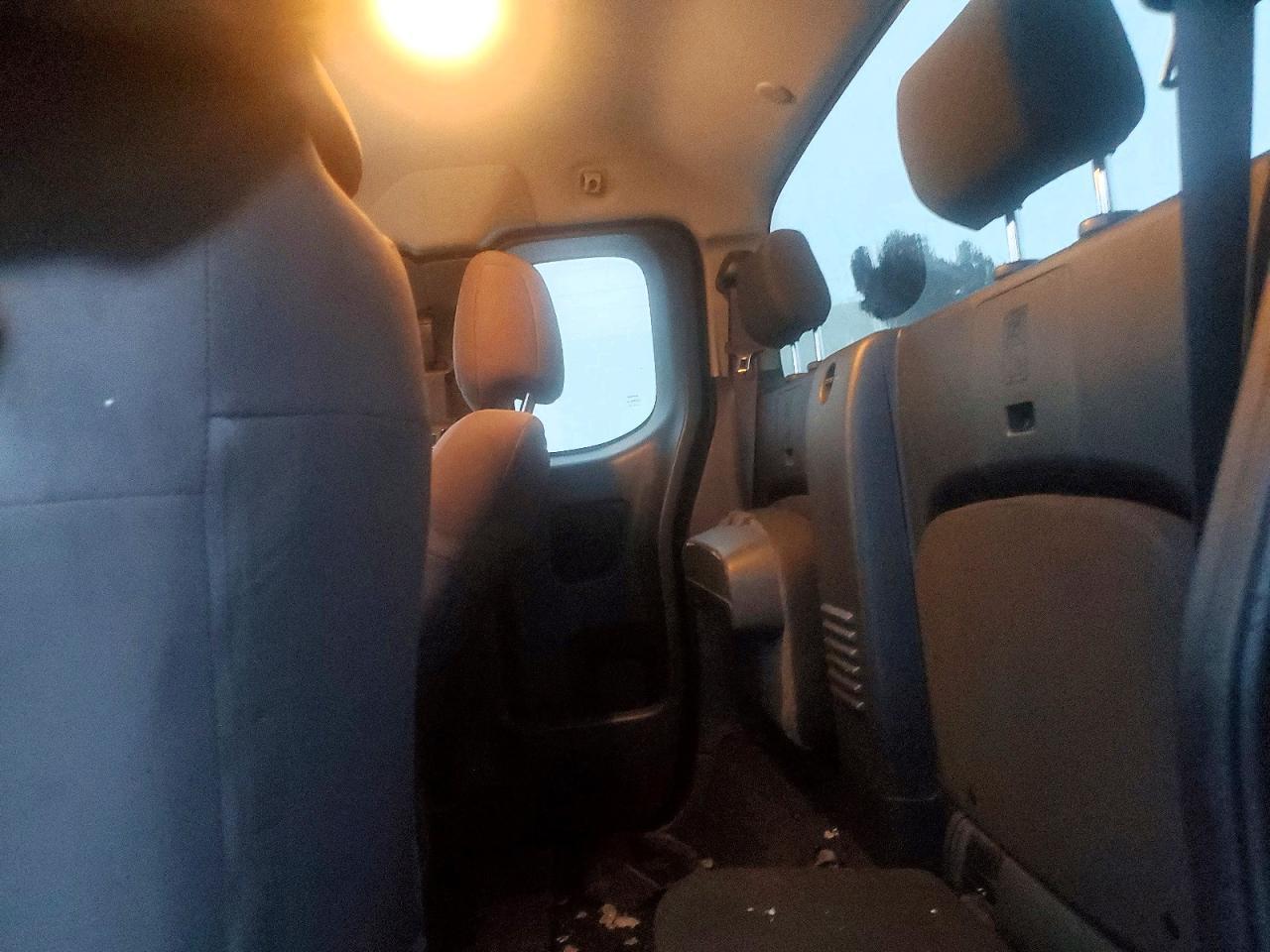 2023 NISSAN Frontier