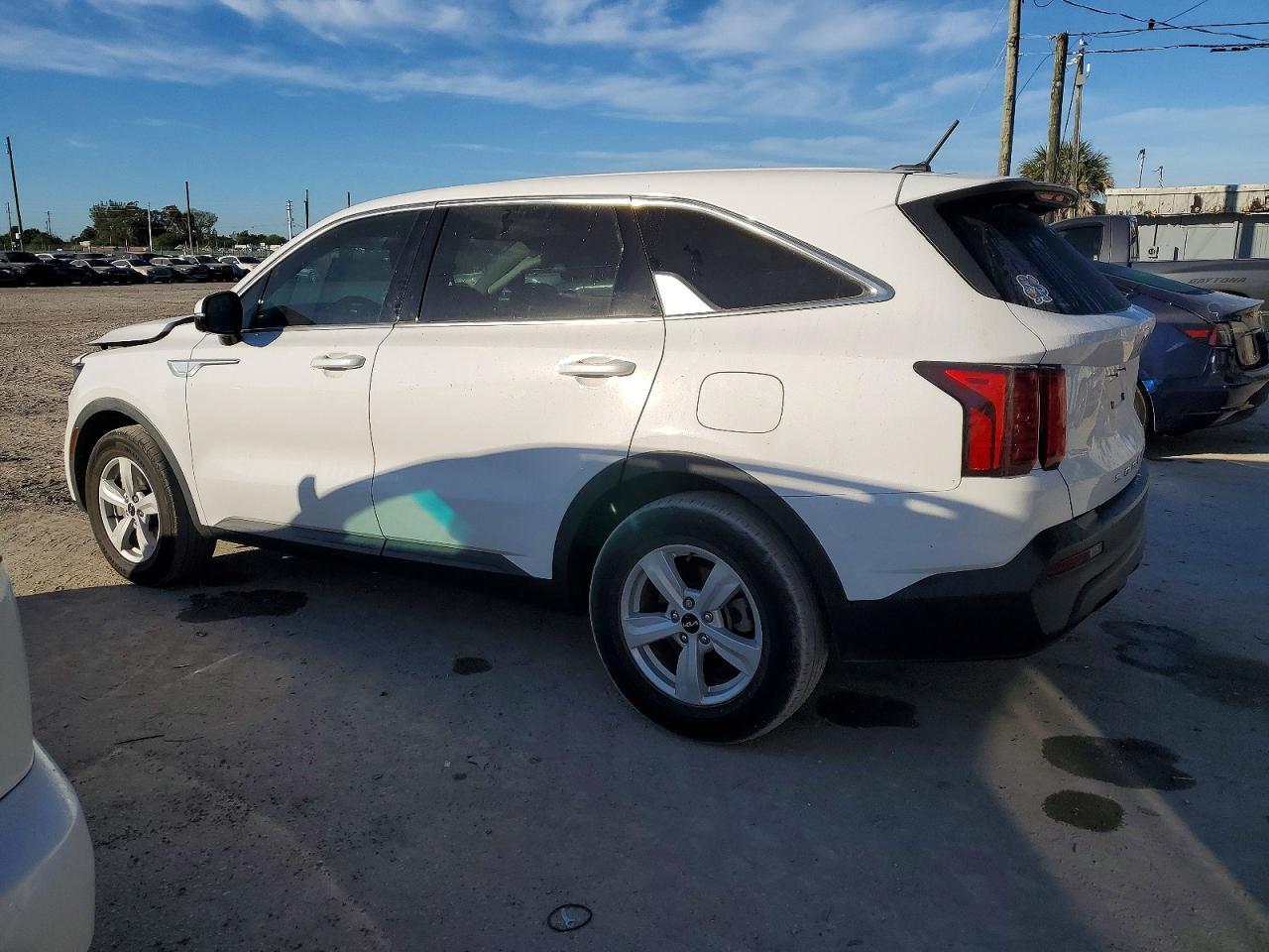 2022 KIA SORENTO