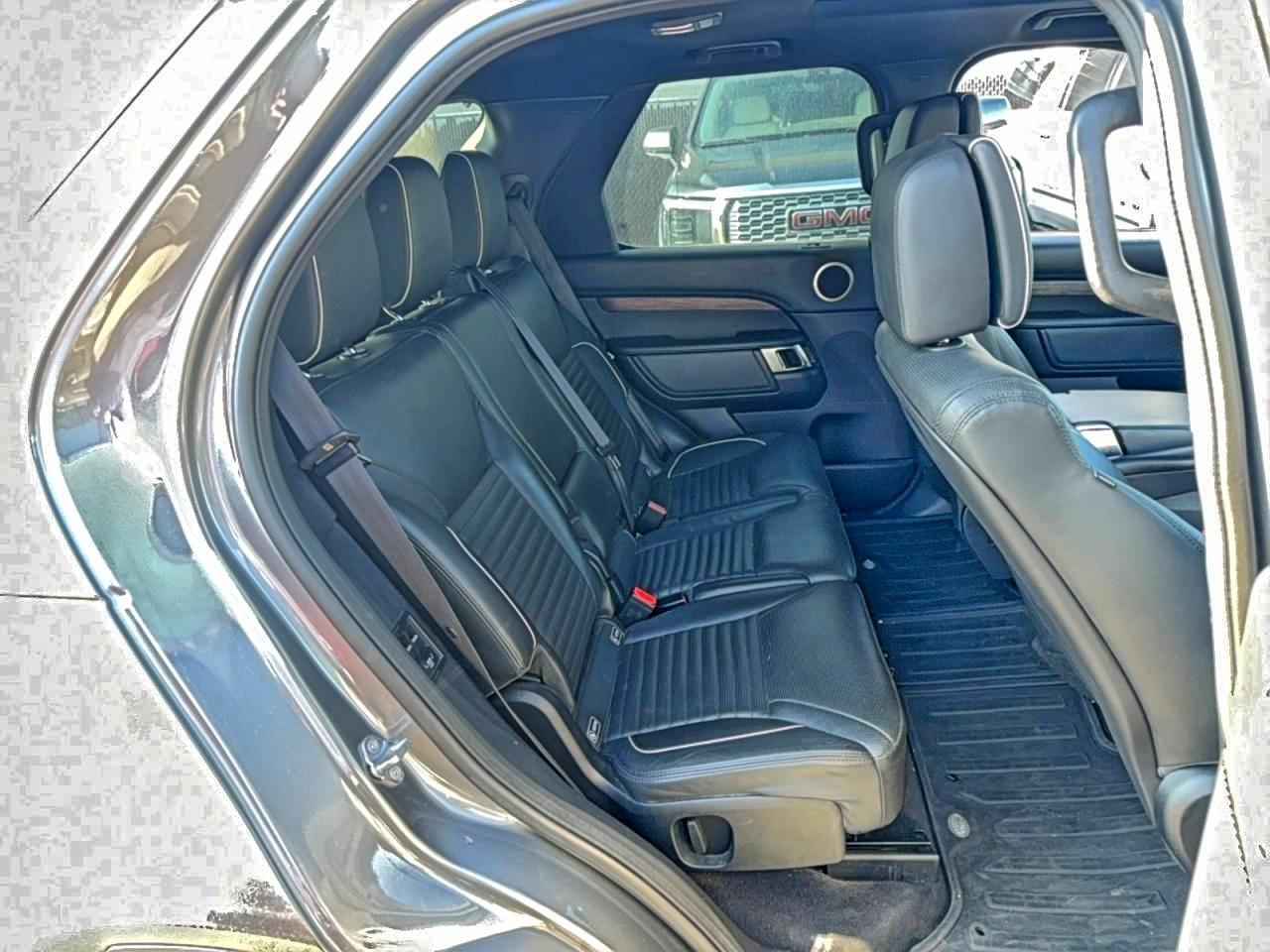 2017 LAND ROVER Discovery