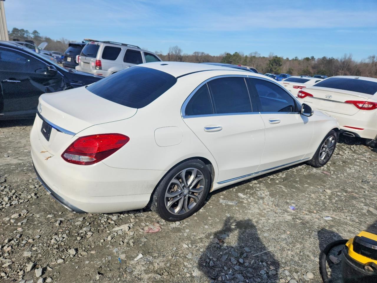 2016 MERCEDES-BENZ C-CLASS