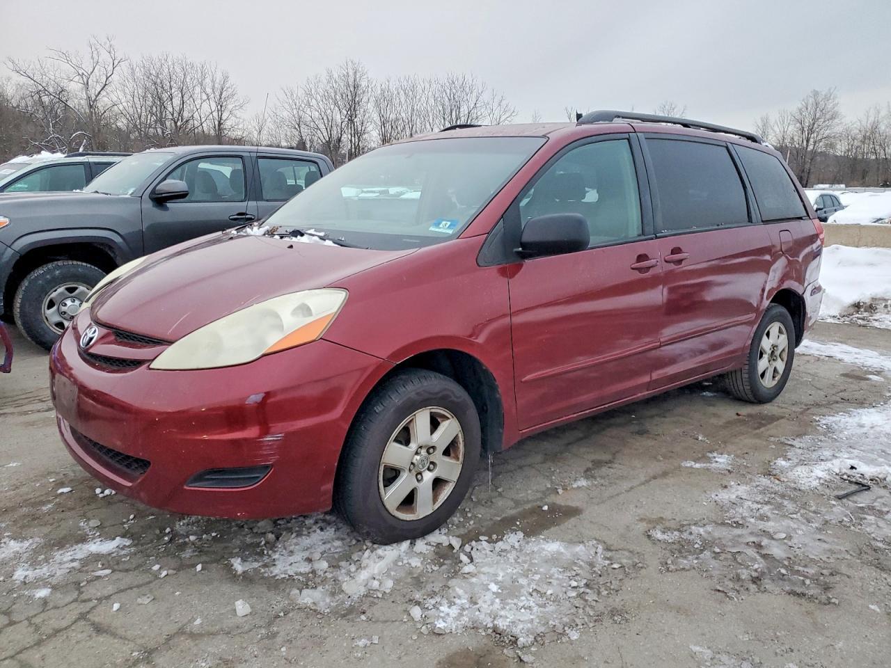2006 TOYOTA SIENNA