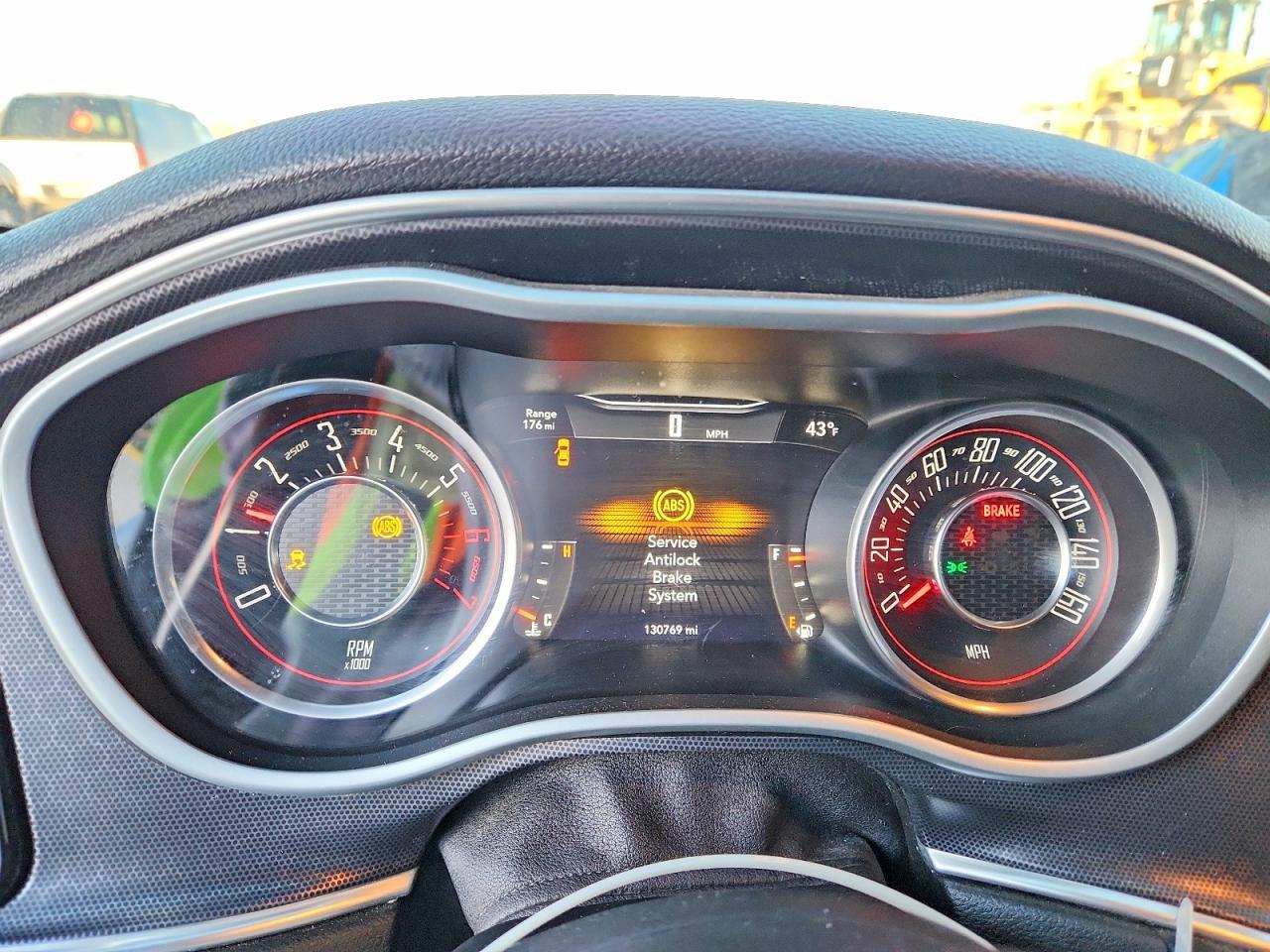 2015 DODGE Challenger