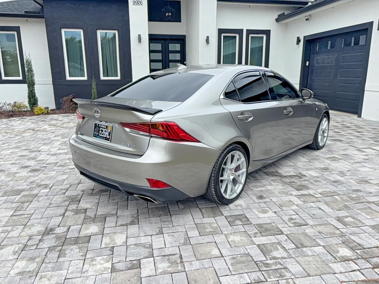 2017 LEXUS IS 350