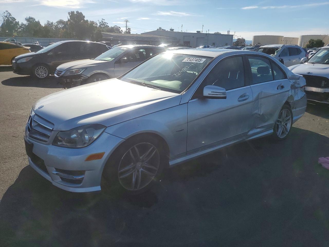 2012 MERCEDES-BENZ C-CLASS