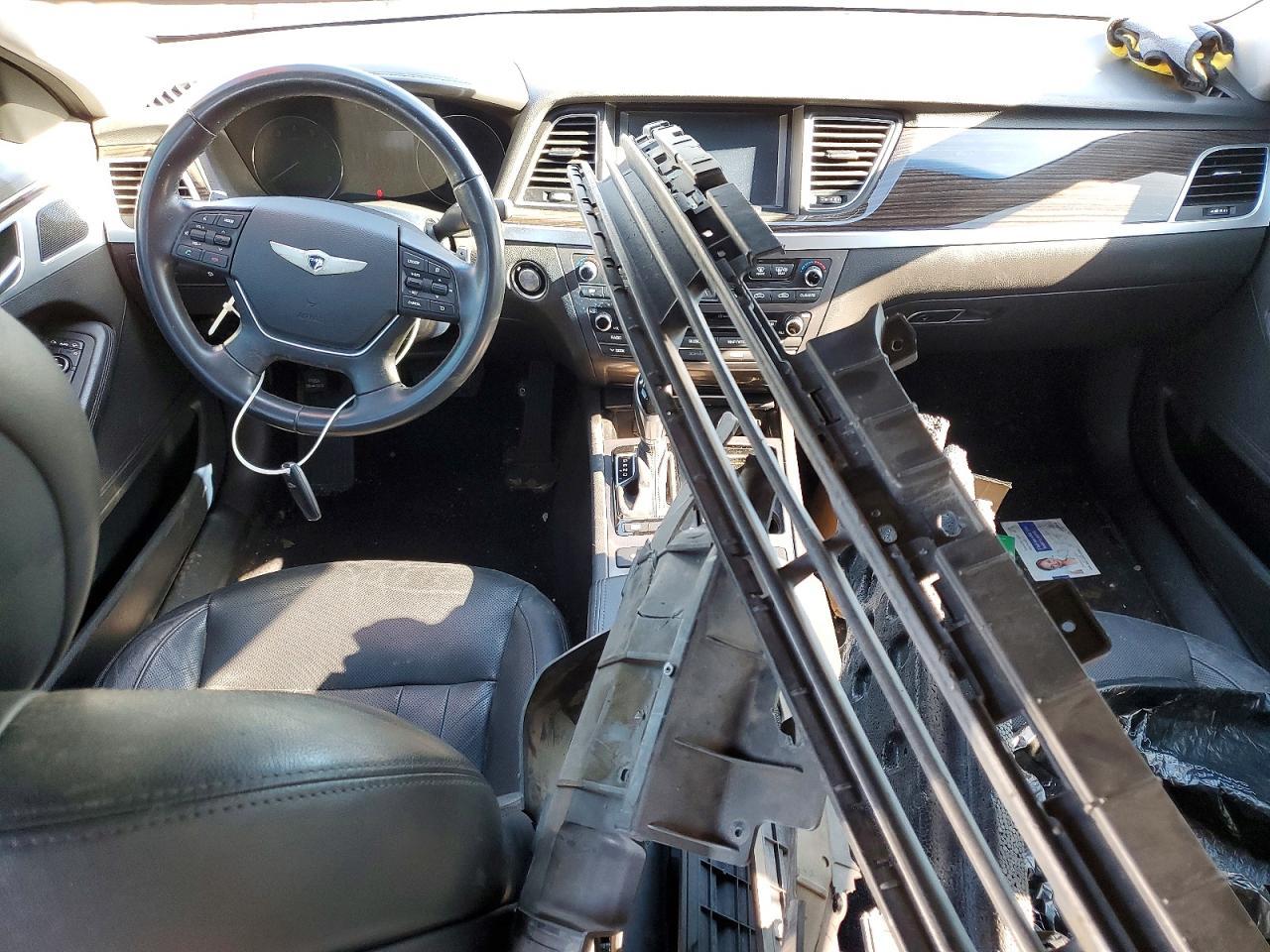 2016 HYUNDAI GENESIS