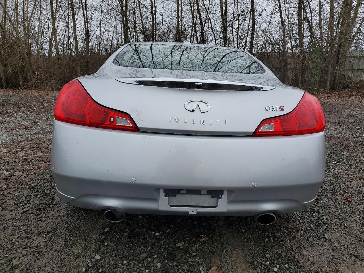 2012 INFINITI G37
