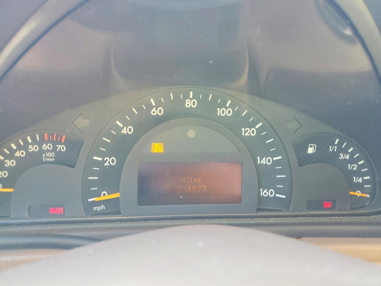 2002 MERCEDES-BENZ C-CLASS