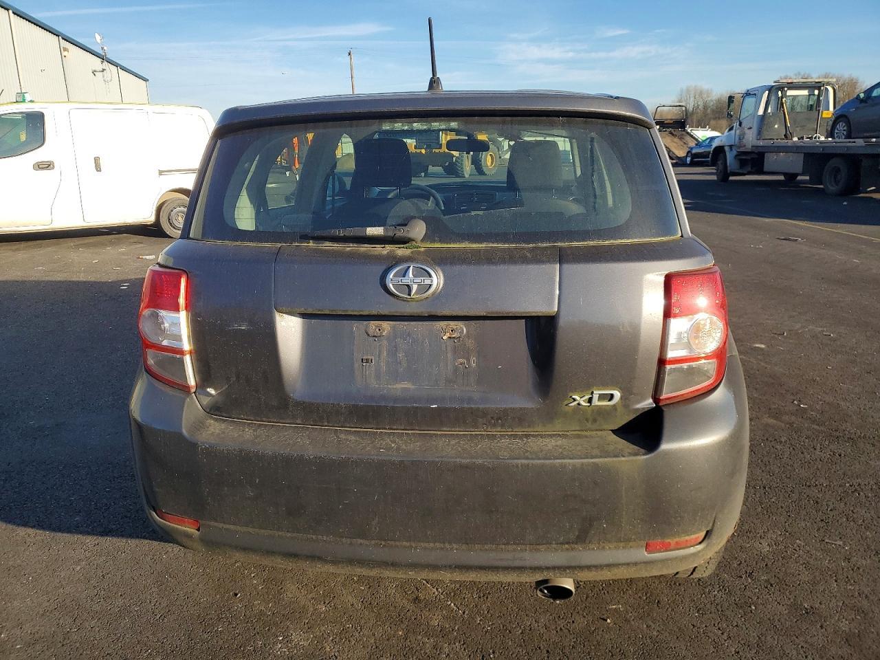 2009 TOYOTA SCION