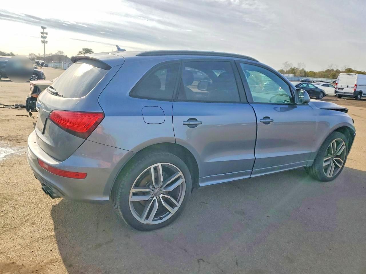 2016 AUDI SQ5