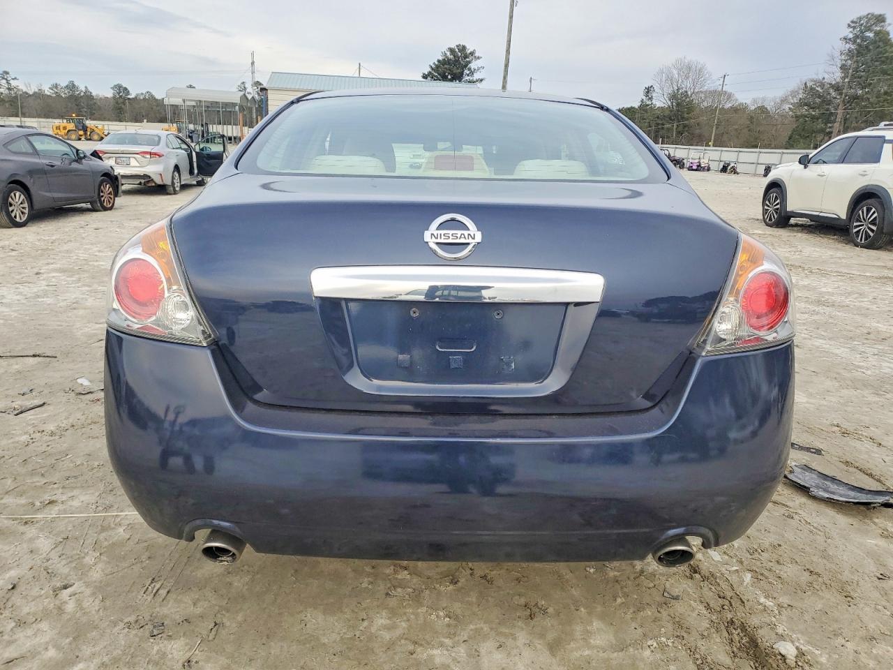 2010 NISSAN ALTIMA