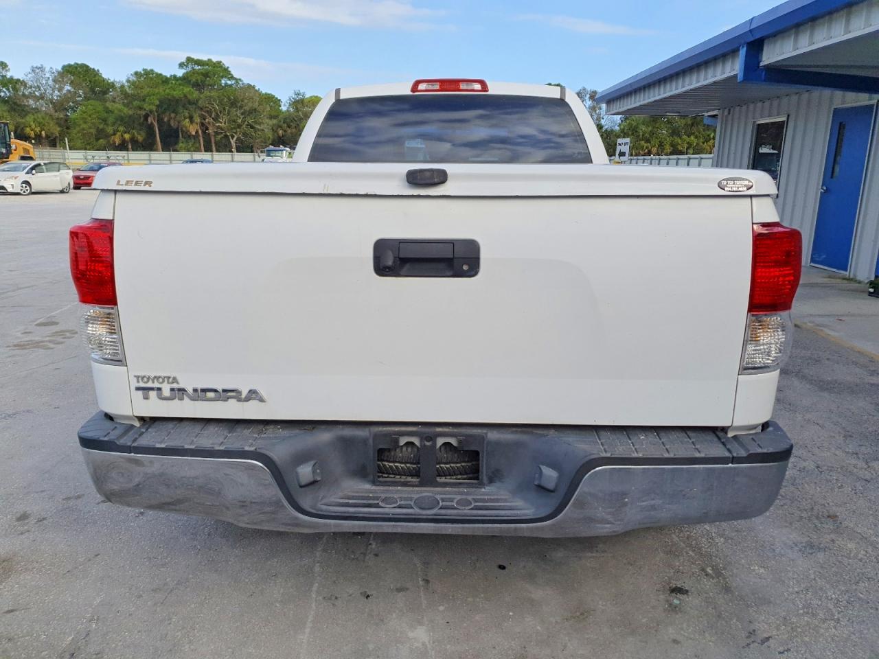 2010 TOYOTA TUNDRA