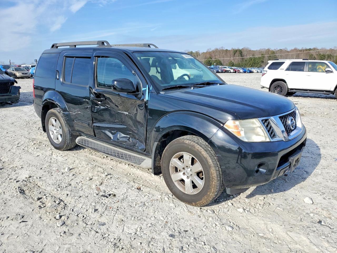 2012 NISSAN PATHFINDER
