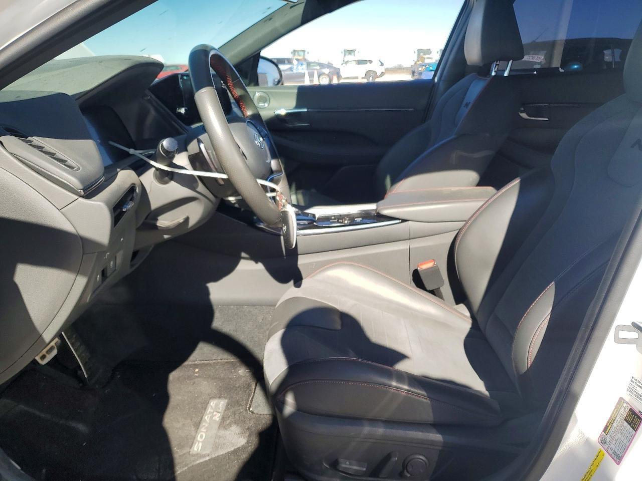 2022 HYUNDAI SONATA
